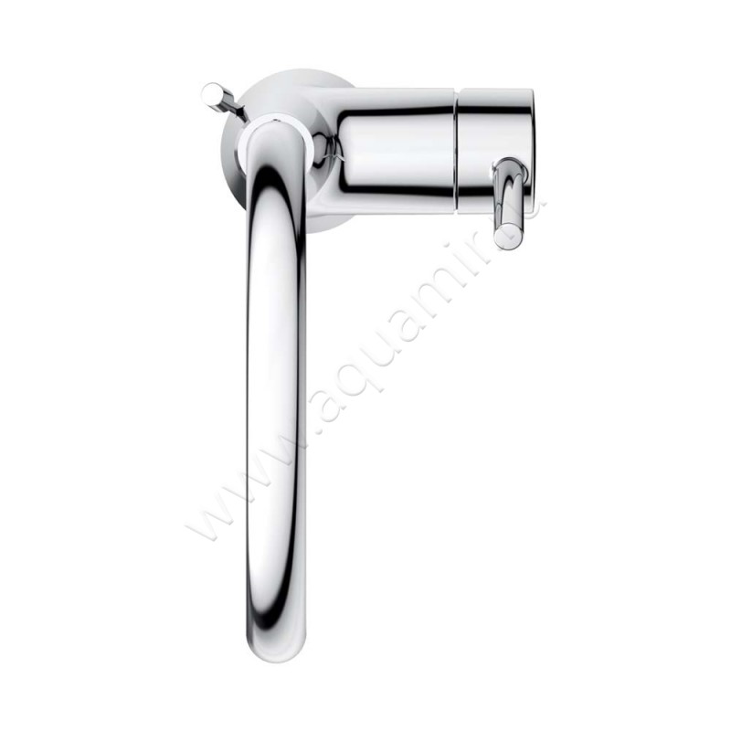 Смеситель для раковины Ideal Standard Ceraline хром BC195AA в интерьере