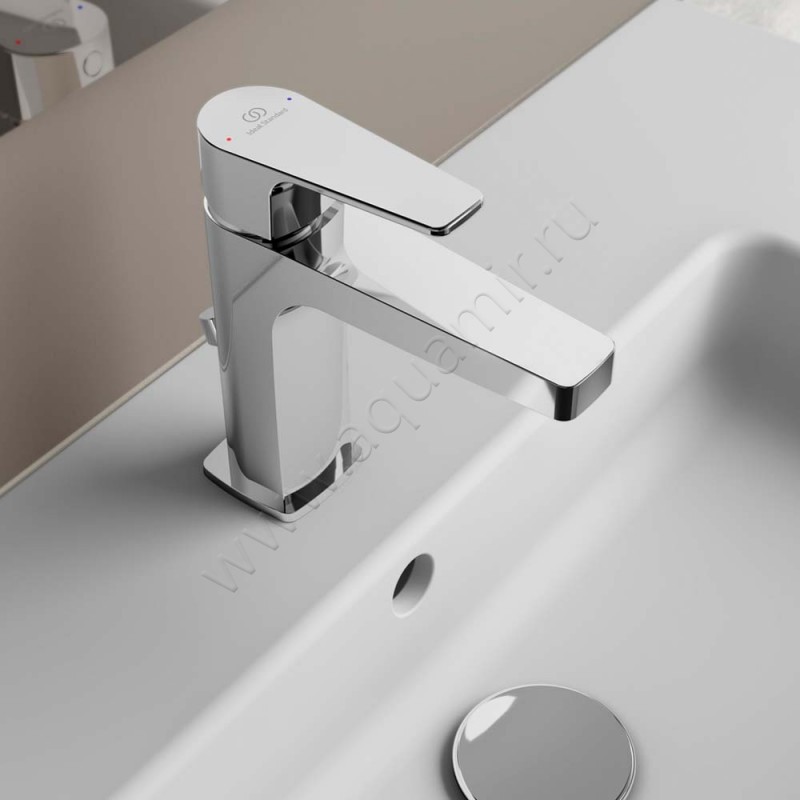 Смеситель для раковины Ideal Standard Cerafine D BC686AA в интерьере