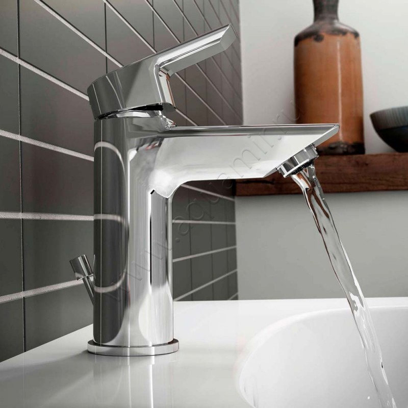 Смеситель для раковины Ideal Standard Tesi A6557AA в интерьере