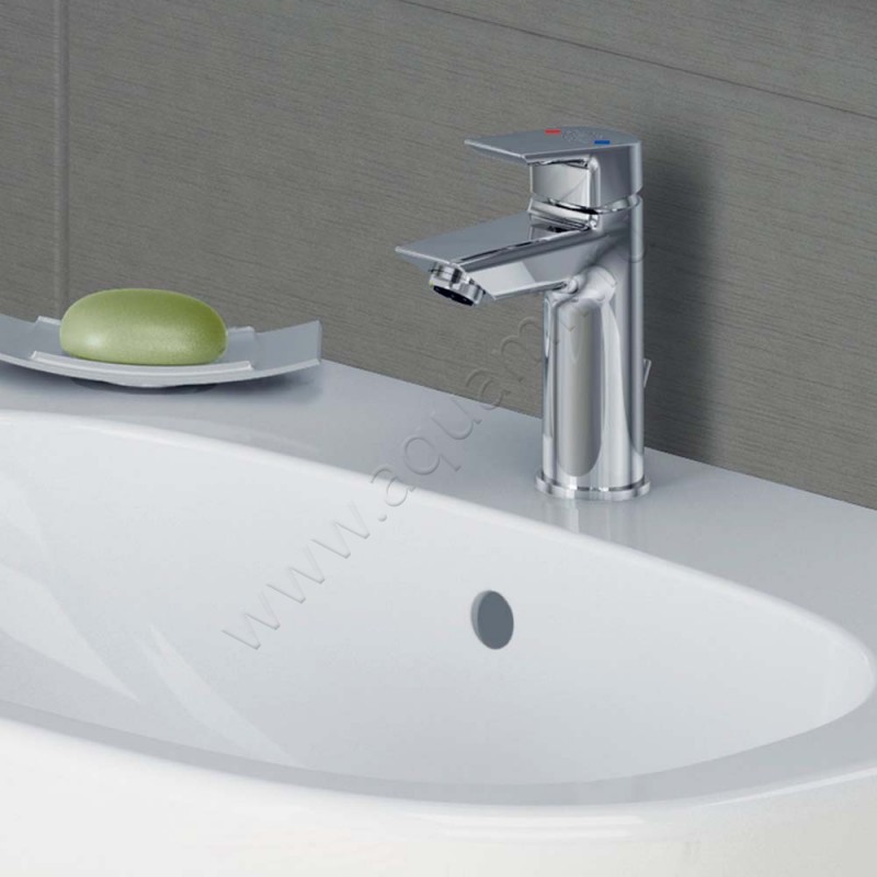 Смеситель для раковины Ideal Standard Tesi A6557AA в интерьере