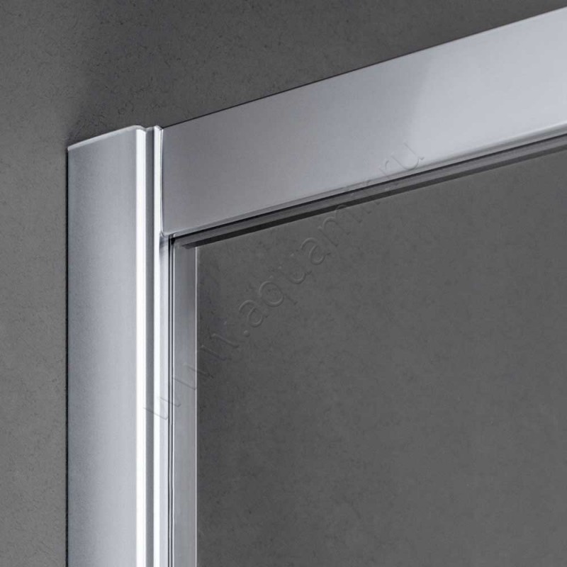 Шторка на ванну Kermi Liga LIH2L10015VPK в интерьере