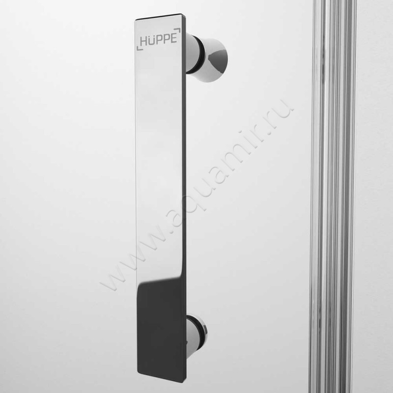 Маятниковая душевая дверь в нишу с фиксированным элементом Huppe Solva pure в серебристом цвете ST1501092373 в интерьере