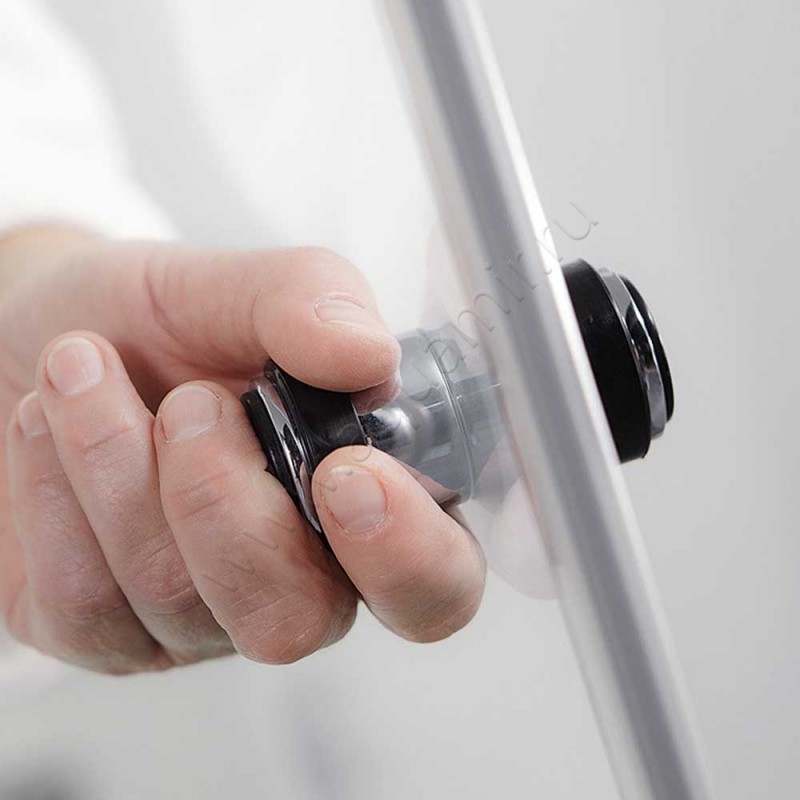 Складная душевая дверь в нишу HSK Exklusiv в серебристом цвете 40607501100#Li200 в интерьере