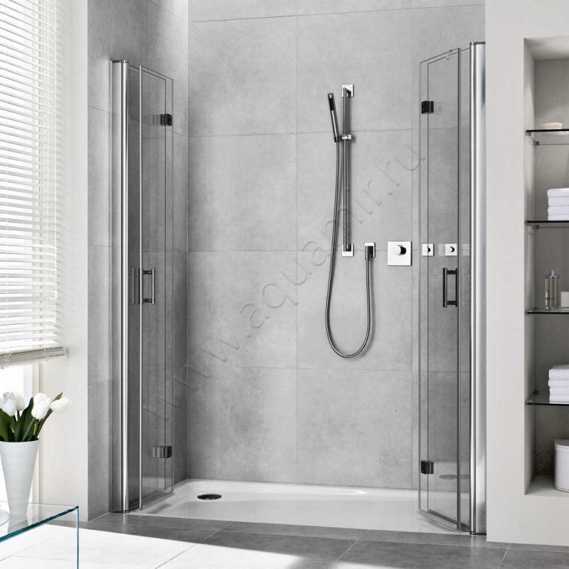 Складная душевая дверь в нишу Kermi Diga в серебристом цвете DI2T416020VAK в интерьере