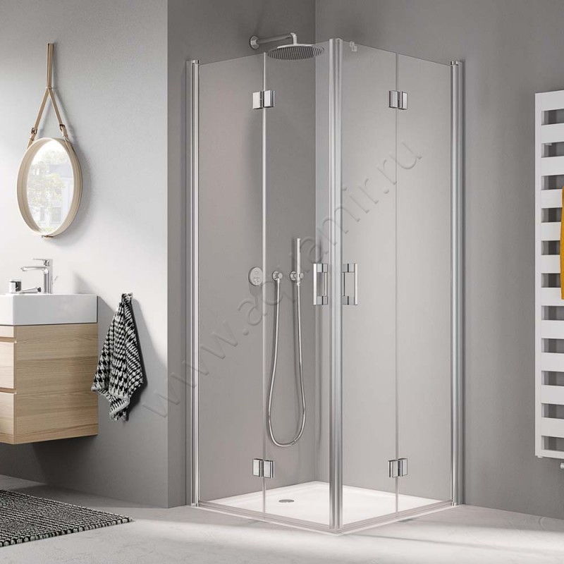 Складная душевая дверь для боковой стенки/боковой двери Kermi Liga LI2CL083201AK в интерьере