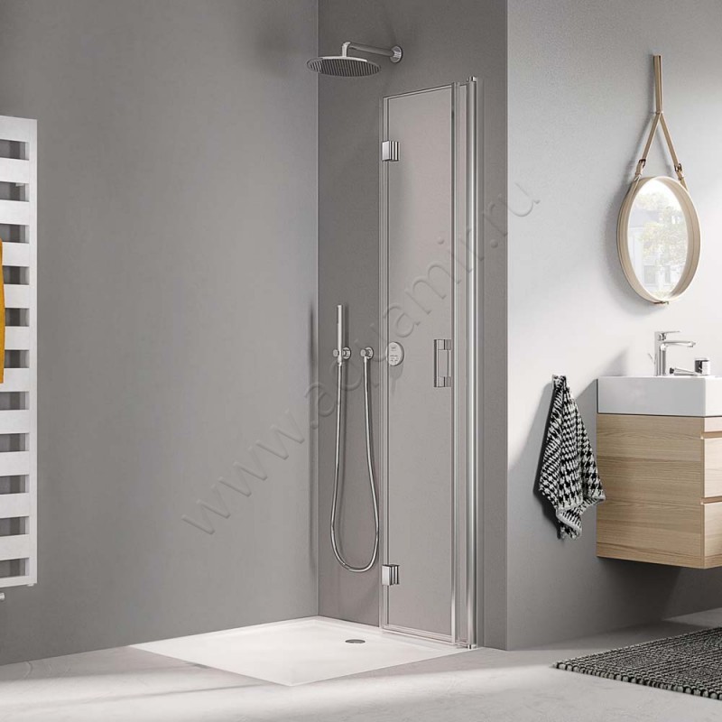 Складная душевая дверь для боковой стенки/боковой двери Kermi Liga LI2CR093181AK в интерьере