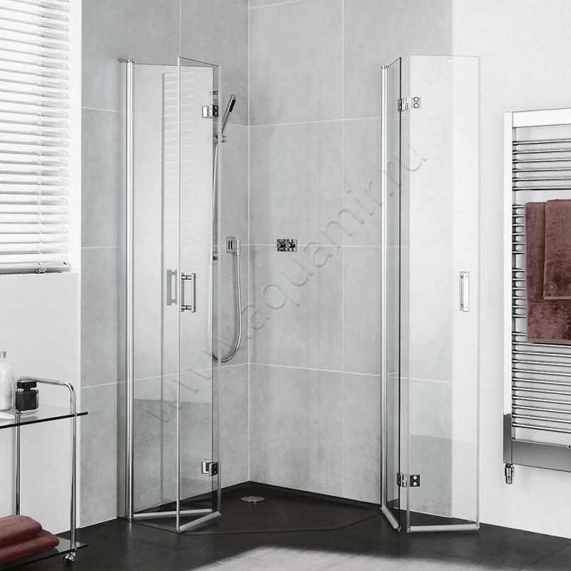 Душевой уголок со складными дверями Kermi Diga DIF5310020VAK в интерьере