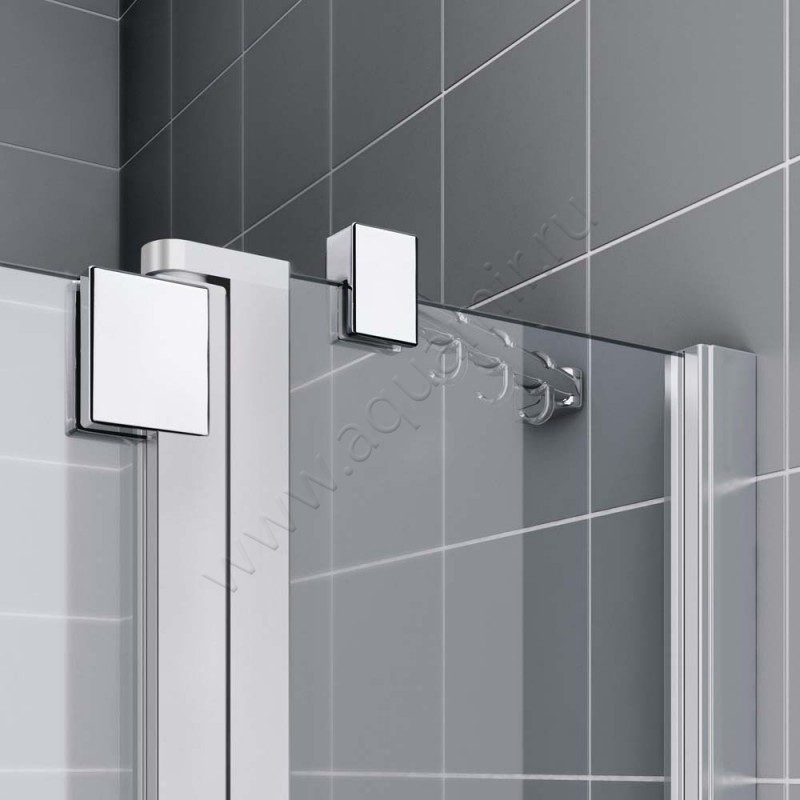 Маятниковая душевая дверь для боковой стенки/боковой двери Kermi Raya RA1NR100201AK в интерьере