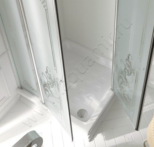 Душевой поддон Kerasan Retro 100x100 134001 в интерьере