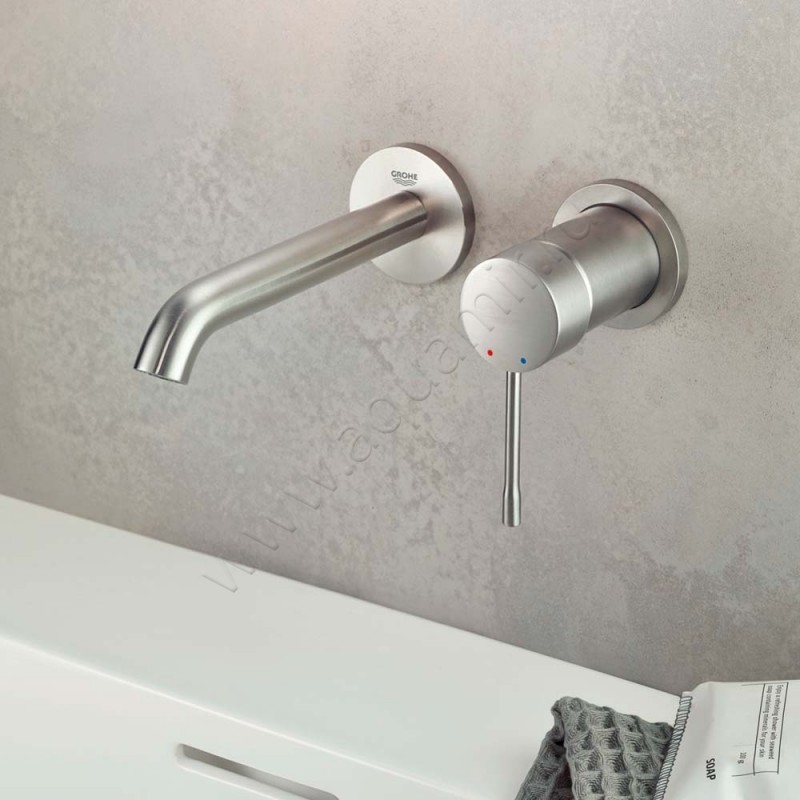 Смеситель для раковины Grohe Essence 19408DC1